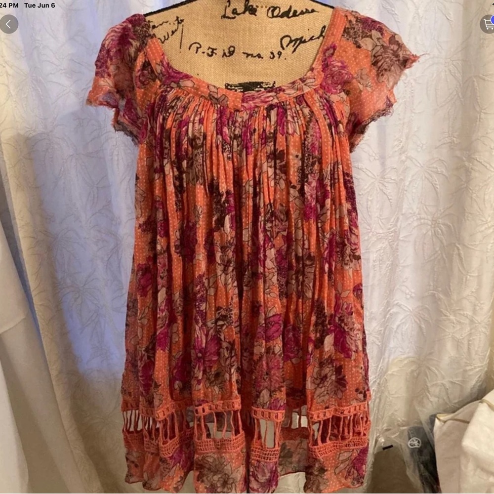 Free people top.